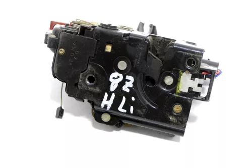 Audi A2 8Z Tür Türschloß mit Zentralverriegelung hinten links 8Z0839015D /A (162190)