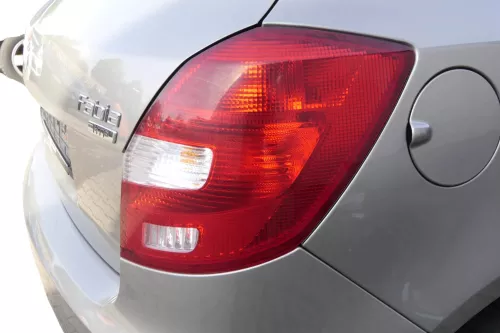 Skoda Fabia 5J Schrägheck Rücklicht Rückleuchte original hinten rechts + Kombi (162265)