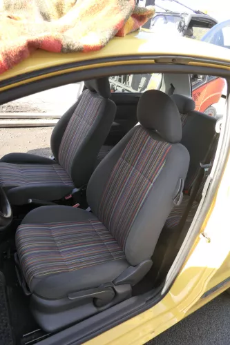 VW Fox Sitz Fahrersitz vorne links OHNEAirbag höhenverstellbar  (162321)