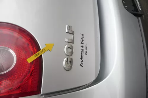 VW Golf 5 V Heckklappe hinten Kofferraumklappe mit Scheibe silber grau LA7W Sil (162377)