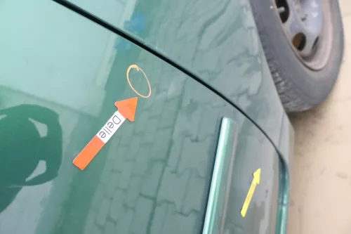 VW Lupo Seat Arosa Tür vorne rechts Beifahrertür grün LA6N (für elektr.Fenst (162385)