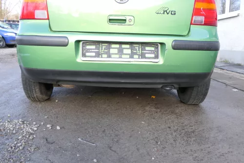 VW Golf 4 Limousine Heckklappe Kofferraumklappe Klappe hinten grün LA6P-ohneAnb (162595)