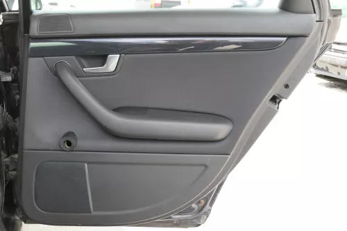 4x Audi A4 8E B6 Türverkleidung Verkleidung Tür vorne + hinten schwarz links (162705)