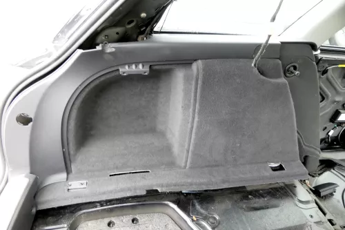 Audi A4 8E Abdeckung Verkleidung Kofferraum hinten links Seite 8E9863879Q SQQ