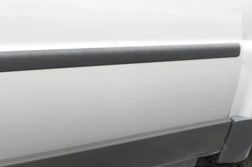 VW Passat 3B 3BG Kombi + Limo Tür vorne rechts Beifahrertür grau silber LA7W (162988)