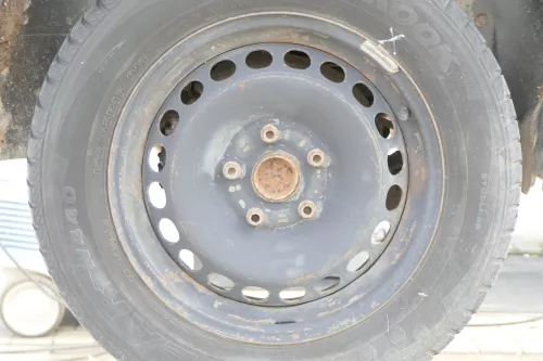 4x Audi A4 B5 A6 4B Passat 3BG Felgen Felge für 195/65 R15 91T -  3B0601027D (162998)