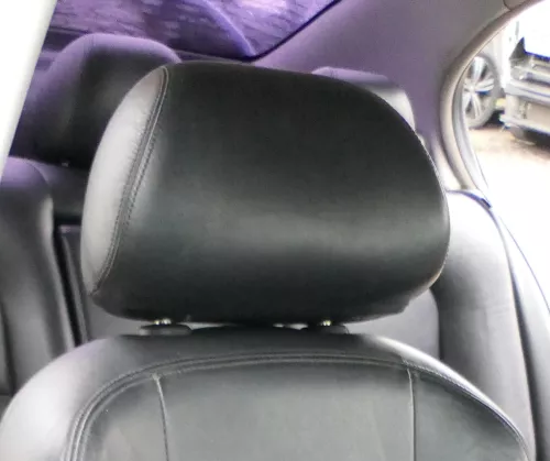 1x Seat Leon Toledeo 1M Sitz vorne links rechts Kopfstütze Leder schwarz (163192)