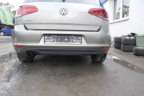 VW Golf 7 5G Limousine Stoßstange hinten Heckstoßstange braun golf LC8Y PDC