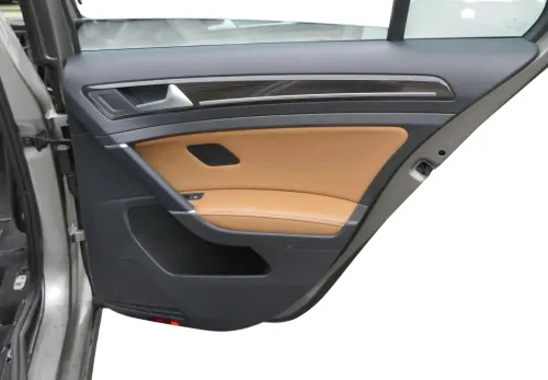 VW Golf 7 5G Limousine Türverkleidung Tür vorn hinten 4/5-Türer Leder braun (163678)