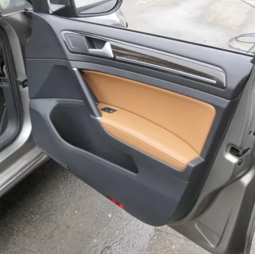 VW Golf 7 5G Limousine Türverkleidung Tür vorn hinten 4/5-Türer Leder braun (163678)