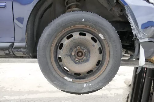4x VW Golf 4 Bora A3 195/65 R15 91T Winterreifen M+S Reifen 6jx15H2 ET38 ca4-6mm (164049)