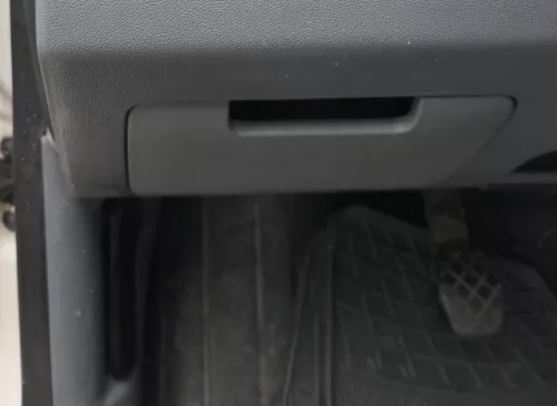 Skoda Fabia 6Y Deckel Klappe Deckel Handschuhfach LINKS grau