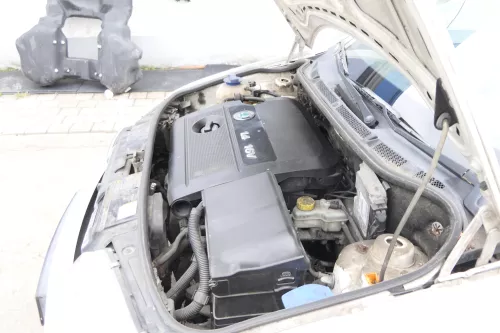 Fabia 6Y Abdeckung Windlauf Verkleidung Wischer Wasserkasten Wasserabweiser