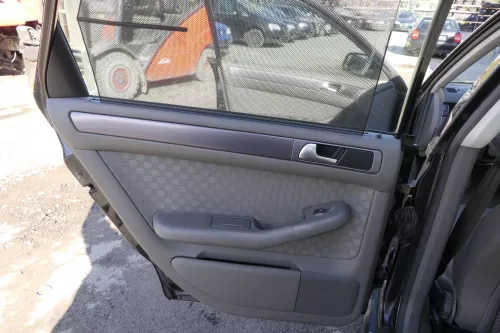 A6 4B Türverkleidung Verkleidung Tür vorne hinten Sonnenrollo swing grau Rollo (164214)