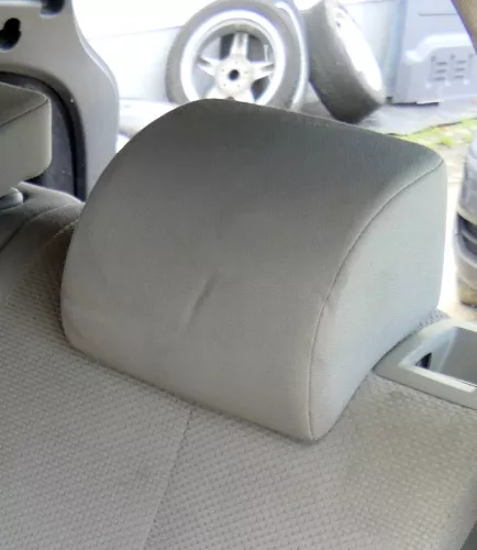 VW Passat 3C Kopfstütze Sitz hinten rechts o. links latte macchiato braun (164582)