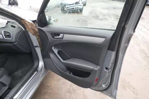 Audi A4 8K B8 Türverkleidung Verkleidung Tür vorne rechts Leder schwarz Milano (164604)