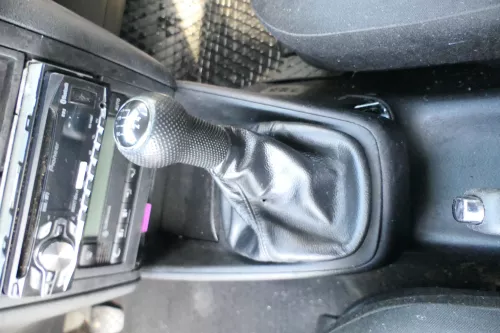 VW Golf 4 Bora Schaltknauf Schaltsack Schaltung Schaltknüppel schwarz Benziner 5