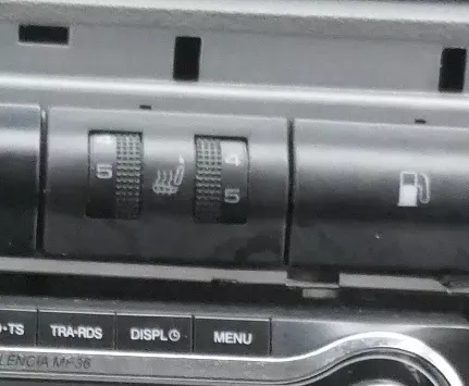 Skoda Octavia 1U Sitz Sitzheizung Schalter vorne 1U6963563A 01C Knopf