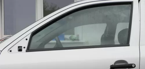 Skoda Octavia 1U vorne links Fenster Scheibe in Tür Fensterscheibe
