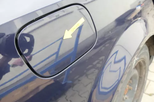 Audi A4 8E B6 Tankdeckel Tankklappe Tank Deckel Klappe blau LY5K  lila