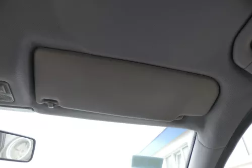 Audi A3 8L A4 B5 Sonnenblende vorne rechts mit Stecker beleuchtet elefant DJ (164810)
