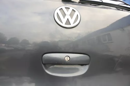VW Polo 9N3 9N Heckklappe Kofferraumklappe Klappe grau LC7V ohne Anbauteile (164839)