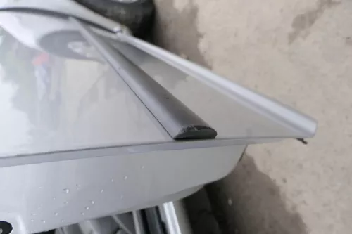 VW Golf 4 Tür vorne rechts Beifahrertür 2/3-Türer LA7W silber grau ohnAnbauteile (164854)