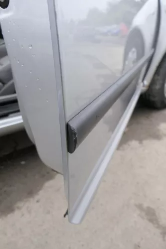 VW Golf 4 Tür vorne rechts Beifahrertür 2/3-Türer LA7W silber grau ohnAnbauteile (164854)