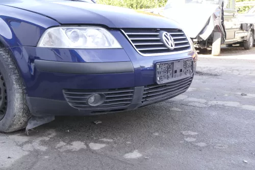 VW Passat 3BG Stoßstange vorne Frontstoßstange Stoßfänger blau LB5N (164993)