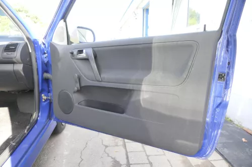 VW Polo 6N2 Türverkleidung Verkleidung Tür vorne rechts 2/3-Türer off-black
