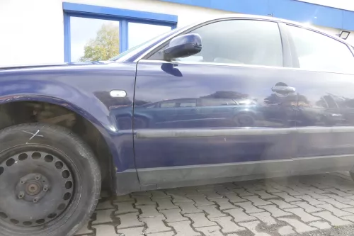 Passat 3B 3BG 3B6 Kombi + Limo Tür vorne links Fahrertür blau LA5E ohneAnbaut