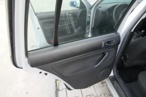 1x VW Golf 4 1J Kombi Türverkleidung Verkleidung Tür hinten links schwarz (165297)