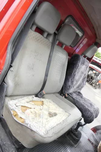 VW T4 Sitz vorne rechts 2er Doppel Beifahrersitz Doppelsitzbank grau mit Konsole (165421)