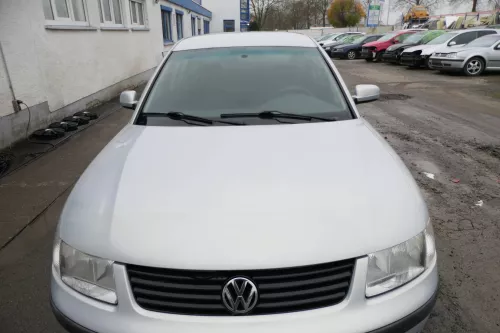VW Passat 3B Motorhaube Klappe vorne vorn Haube silber grau LB7Z