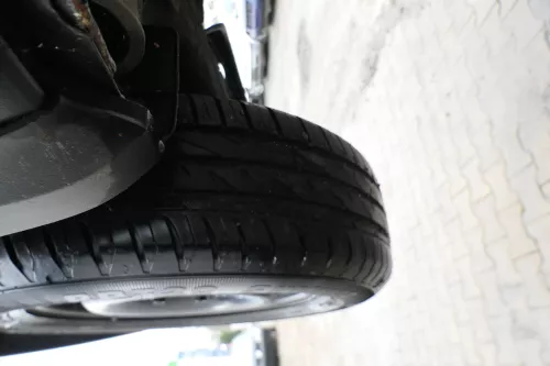 Audi A4 B5 A6 4B Passat 3BG Felgen Reifen Sommerreifen 195/65 R15 91H 6-7mm (165520)