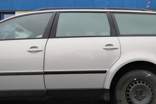 Passat 3B 3BG 3B6 Kombi Variant Tür hinten links silber grau LB7Z 
