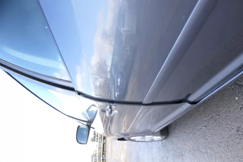 VW Touran 1T 1T3 Tür vorne links Fahrertür grau LD7X OHNE Anbauteile Cross (165560)