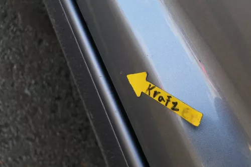 VW Touran 1T 1T3 Tür vorne links Fahrertür grau LD7X OHNE Anbauteile Cross (165560)