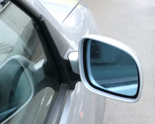 Golf 4 Bora elektrischer Spiegel vorne rechts Außenspiegel grau silber LA7W Glas (165715)