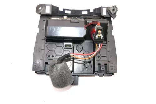 Audi A4 8K Aschenbecher vorne 8K0857951 (166081)