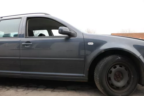 VW Golf 4 Bora Tür vorne rechts Beifahrertür 4/5-Türer+Kombi Variant grau LC7V h