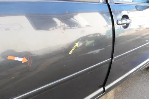 VW Golf 4 Bora Tür hinten rechts nur Kombi / Variant schwarz LC9Z -ohne Anbautei (166214)