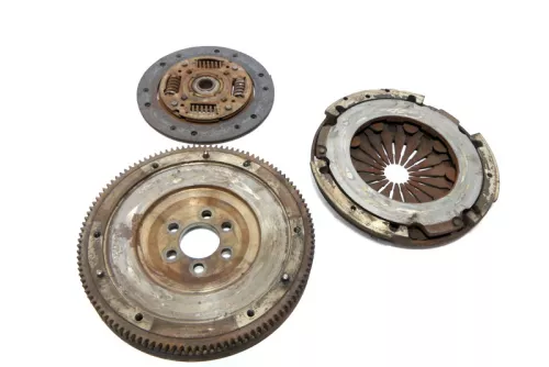 VW Polo 6N 6N2 Schwungscheibe Schwungrad Druckplatte Kupplung 1,7 SDI AKU AEF (166496)