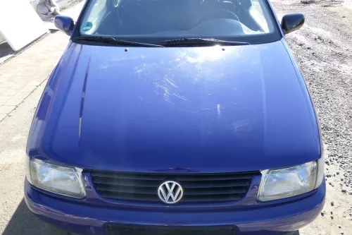 VW Polo 6N Motorhaube Frontklappe Haube vorne Klappe blau LD5D