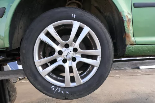 1x Felge Alufelge Golf 4 VW Polo 9N 9N3 7j x15 H2 ET38 - KBA 46483 Rial      4