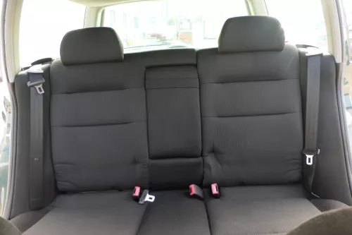 Passat 3B 3BG Kombi Avant Variant Sitz Rückbank Rücksitzbank Kopfstützen schwarz (166578)