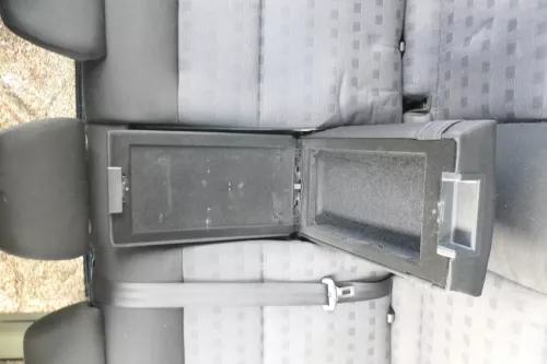 VW Passat 3B 3BG Kombi Variant Sitz Rückbank Rücksitzbank 3 Punkt Gurt Sport (166655)