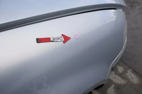 VW Passat 3B Kotflügel vorne rechts silber LB7Z grau - Rost (166902)