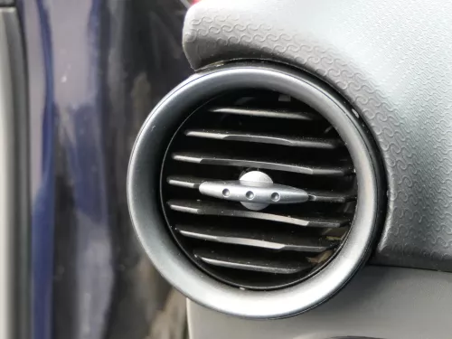 1x Seat Ibiza 6L Lüftungsdüse Düse Lüftung mitte Armaturenbrett schwarz silber