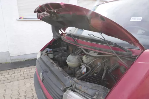 VW T4 Einspritzpumpe Halter Konsole 1.9 Diesel 1X 44kw 60PS Diesel 068130147Q